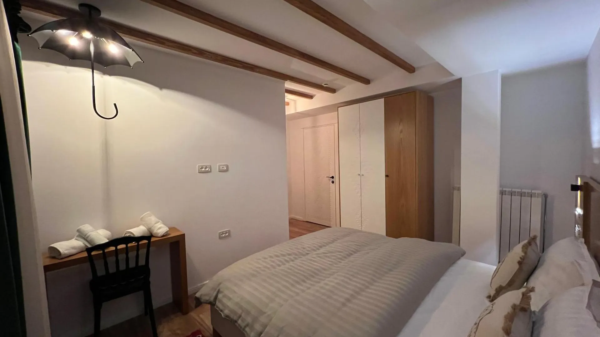 Hotel Chestnut Hill à Bajram Curri Albanie