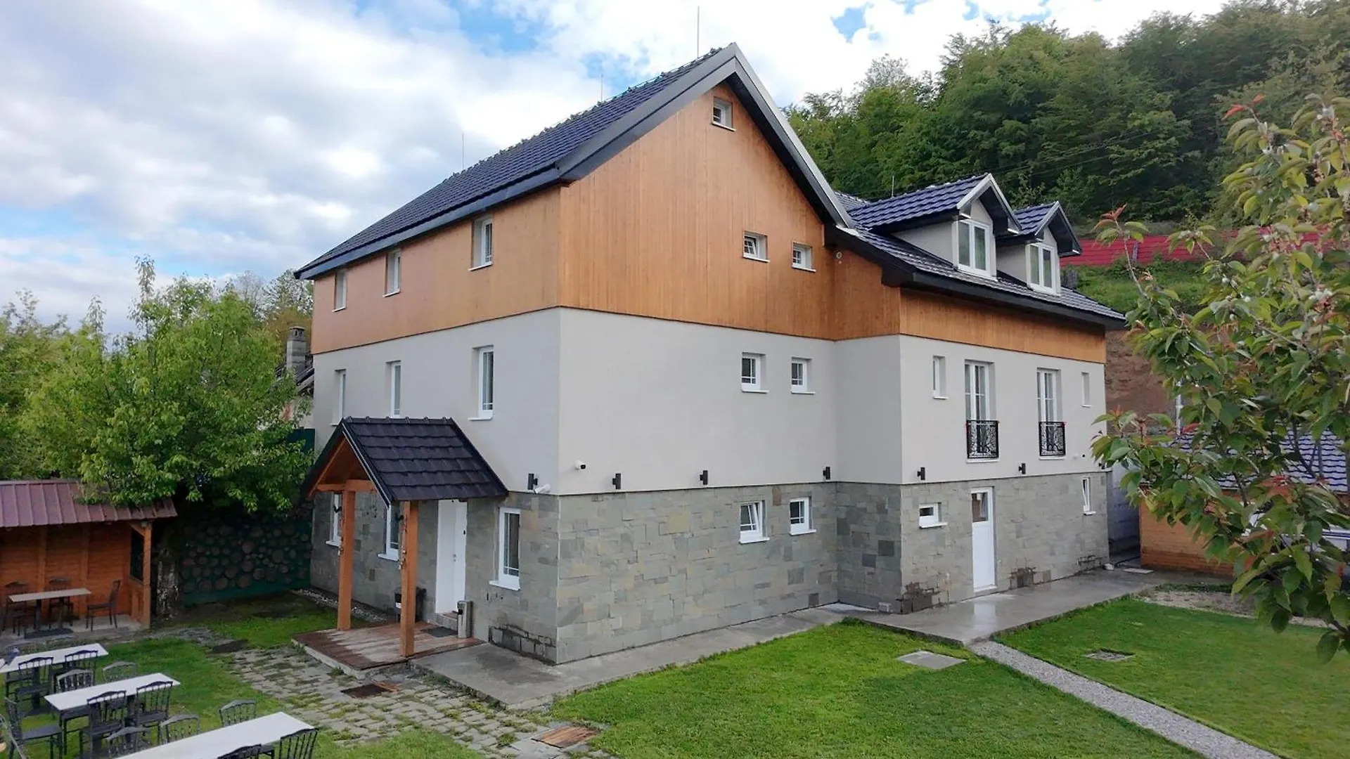 Hotel Chestnut Hill à Bajram Curri